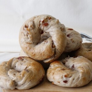 우리밀 호두 크랜베리 베이글 110g